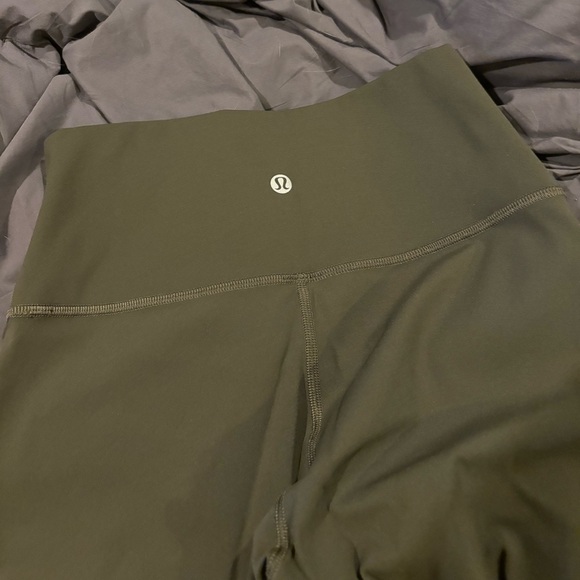 Lululemon Align - Picture 2 of 4